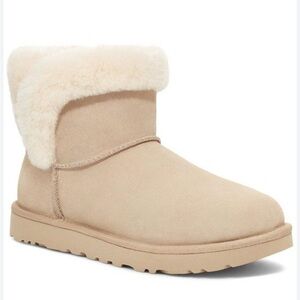 Saniya Shearling Mini Uggs